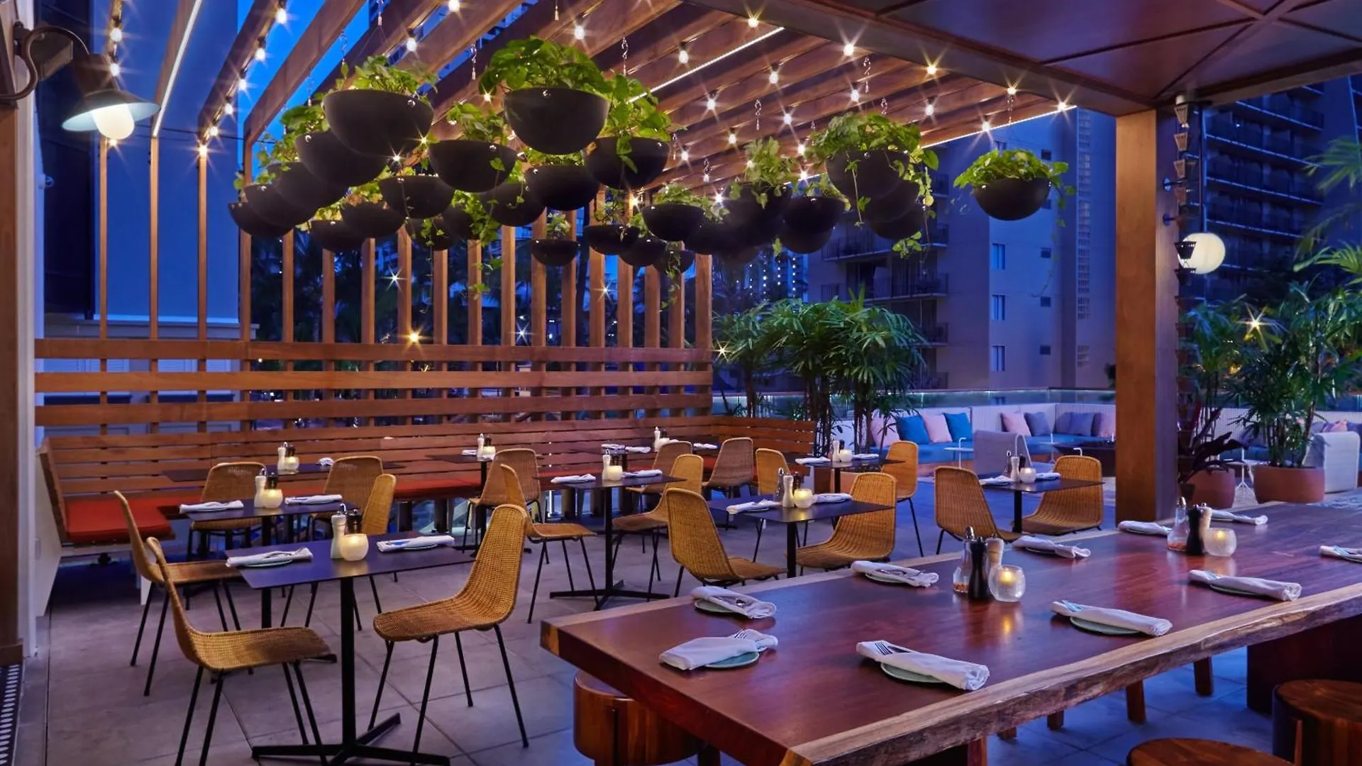 The Laylow, Autograph Collection Honolulu Hotel
