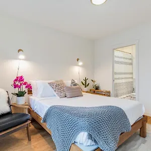 2br 2ba The Ballard Modish, Location With Rooftop View Seattle