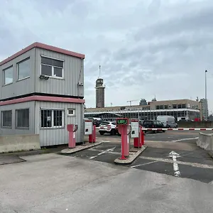 Centre Bayview + Free Parking Ostende