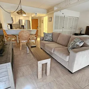 Apartment Ilikai Tower 936 Lagoon View 1br, Honolulu